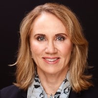 Headshot of Laurie Tarpey, new CFO of Public Interest Registry
