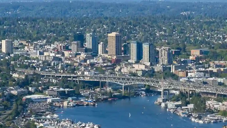 Seattle U District image